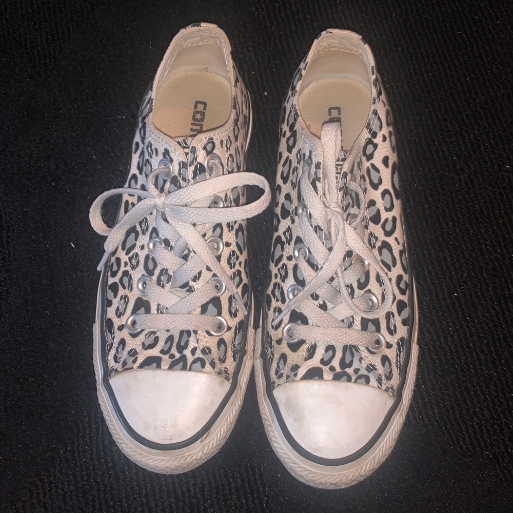 Leopard Converse